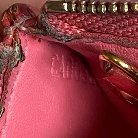 LV Vernis Key Cles in Pink - Picture 13 of 16